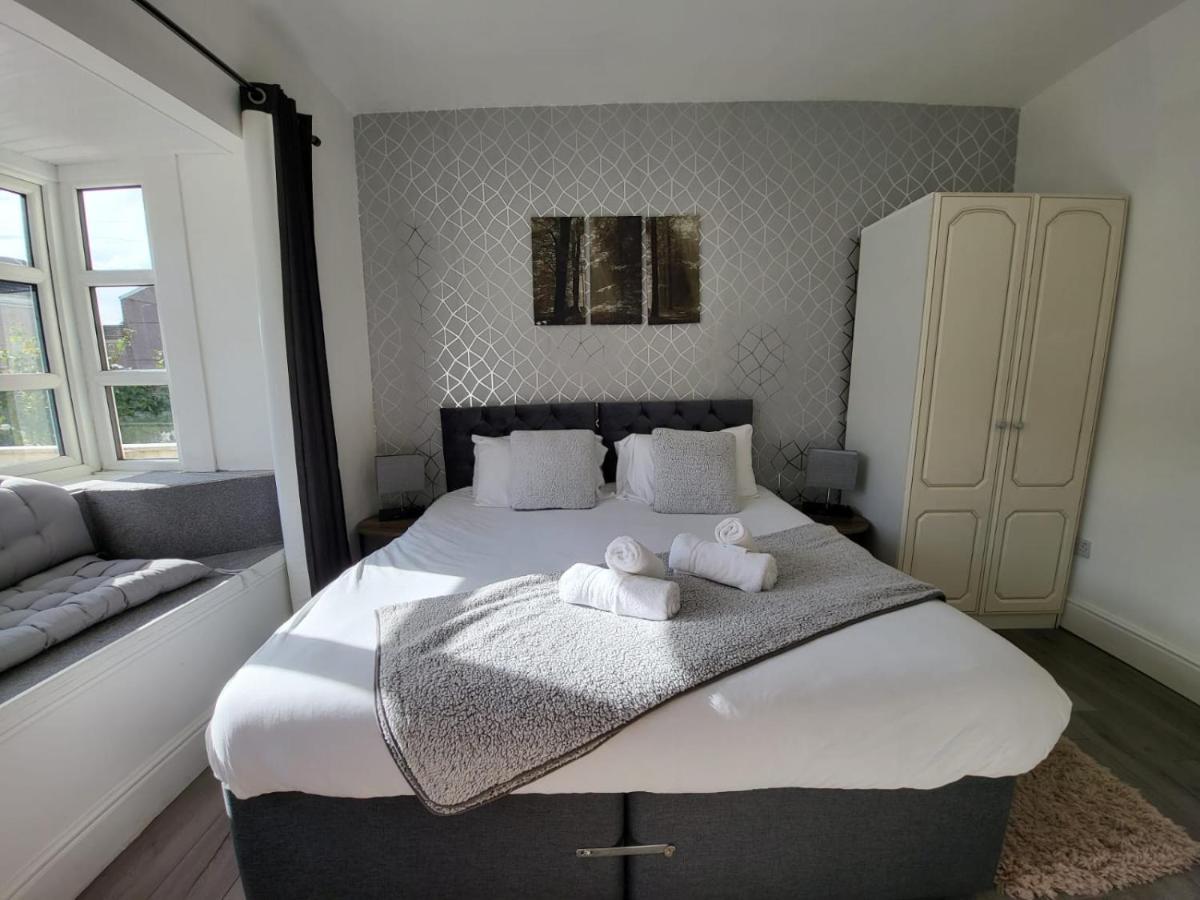 City Centre Room, Wifi, Share Facility 斯旺西 外观 照片