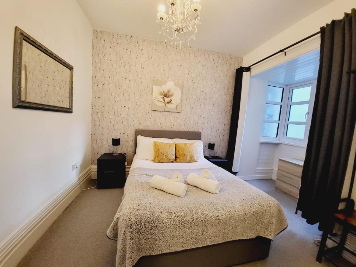 City Centre Room, Wifi, Share Facility 斯旺西 外观 照片